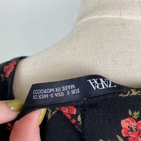 Zara floral print wrap top - Picture 5 of 5